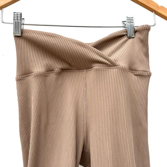 Year Of Ours Studio Ribbed Veronica Crossover Leggings Coco Light Brown Medium - Picture 7 of 9